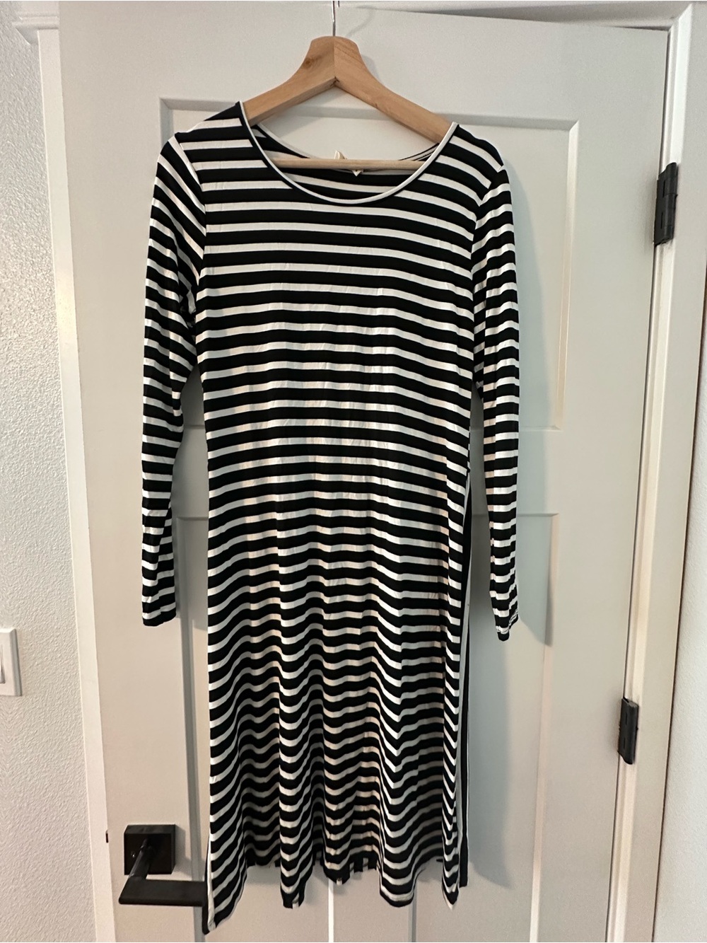 Black & White Striped Long Sleeve Midi Dress